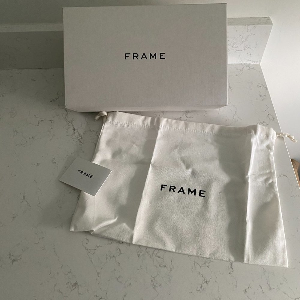 Frame White Rectangular Designer Shoe Box and Shoe Bag - Picture 9 of 9